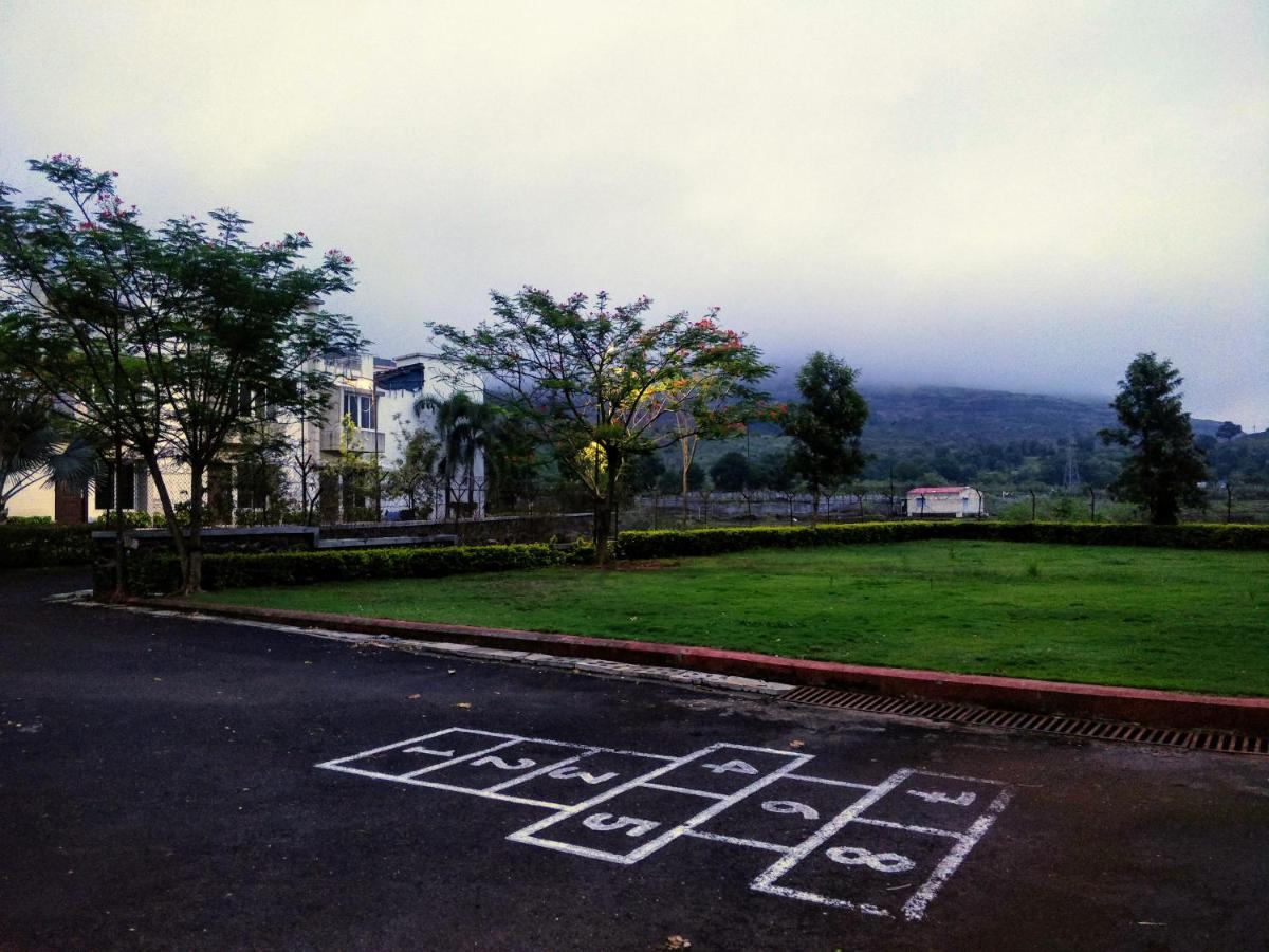 Dew Drops Boutique Retreat Hotel Igatpuri Luaran gambar